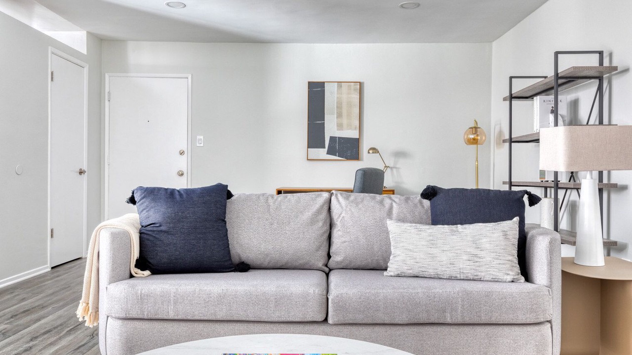 Photo of Livingroom in Beverly Grove