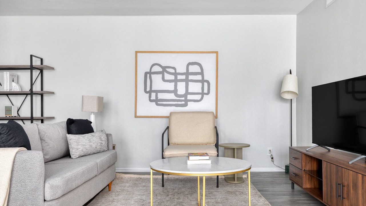 Photo of Livingroom in Beverly Grove
