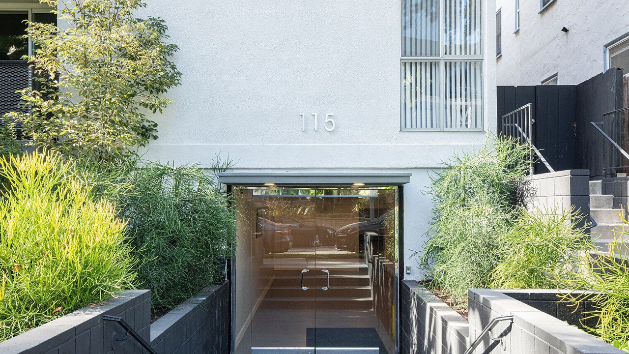 Photo of Outdoor in Beverly Grove