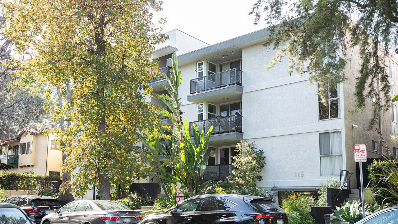 Photo of Outdoor in Beverly Grove