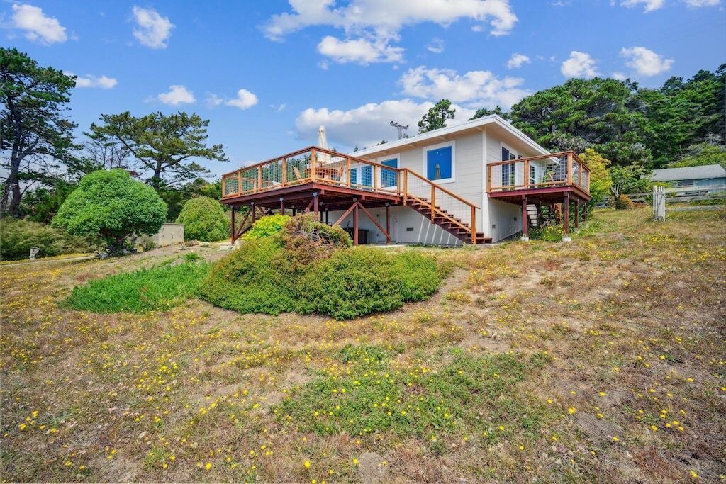 Photo of Outdoor in Timber Cove