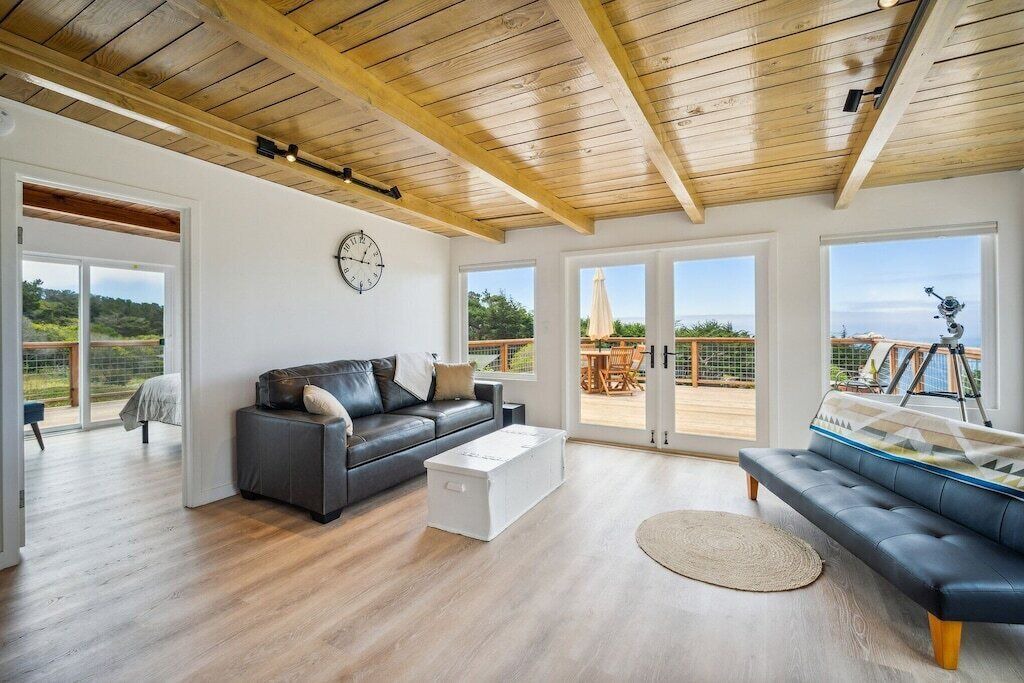 Photo of Livingroom in Timber Cove