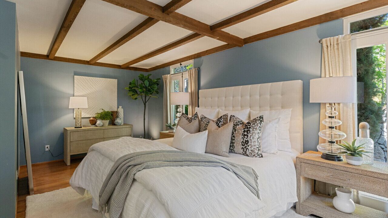Photo of Bedroom in Angwin
