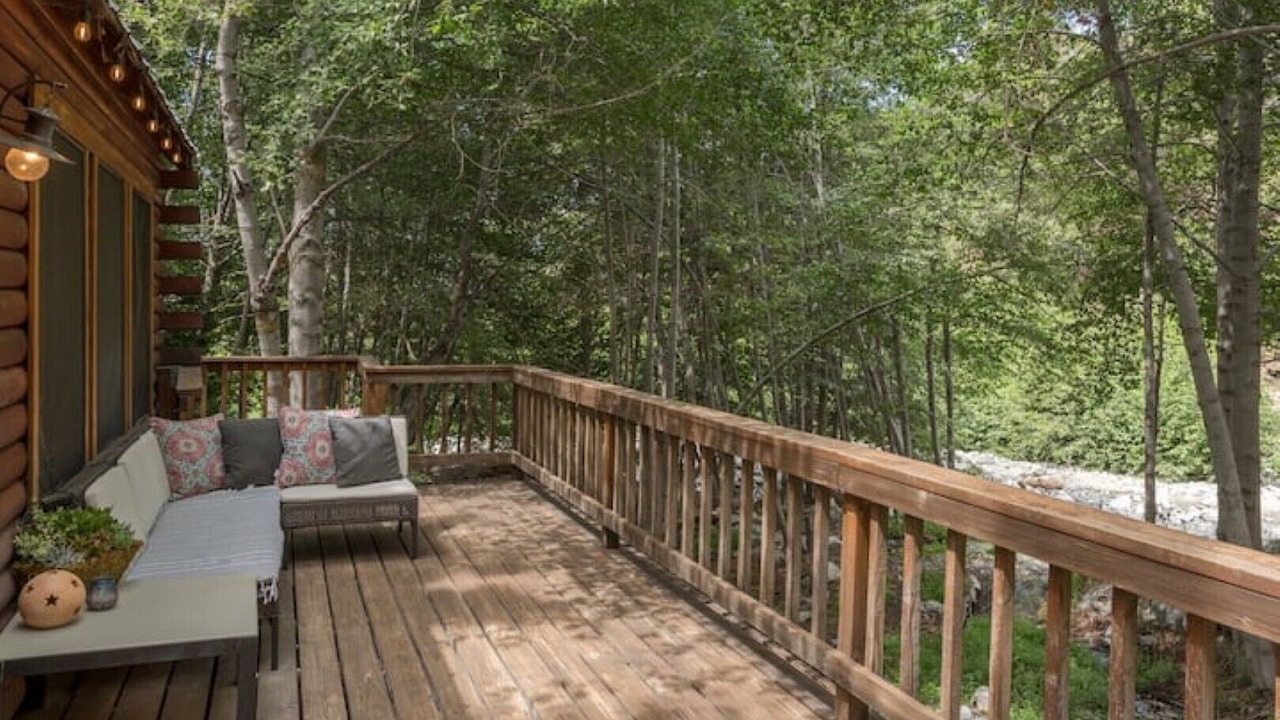 Photo of Patio Balcony in Forest Falls