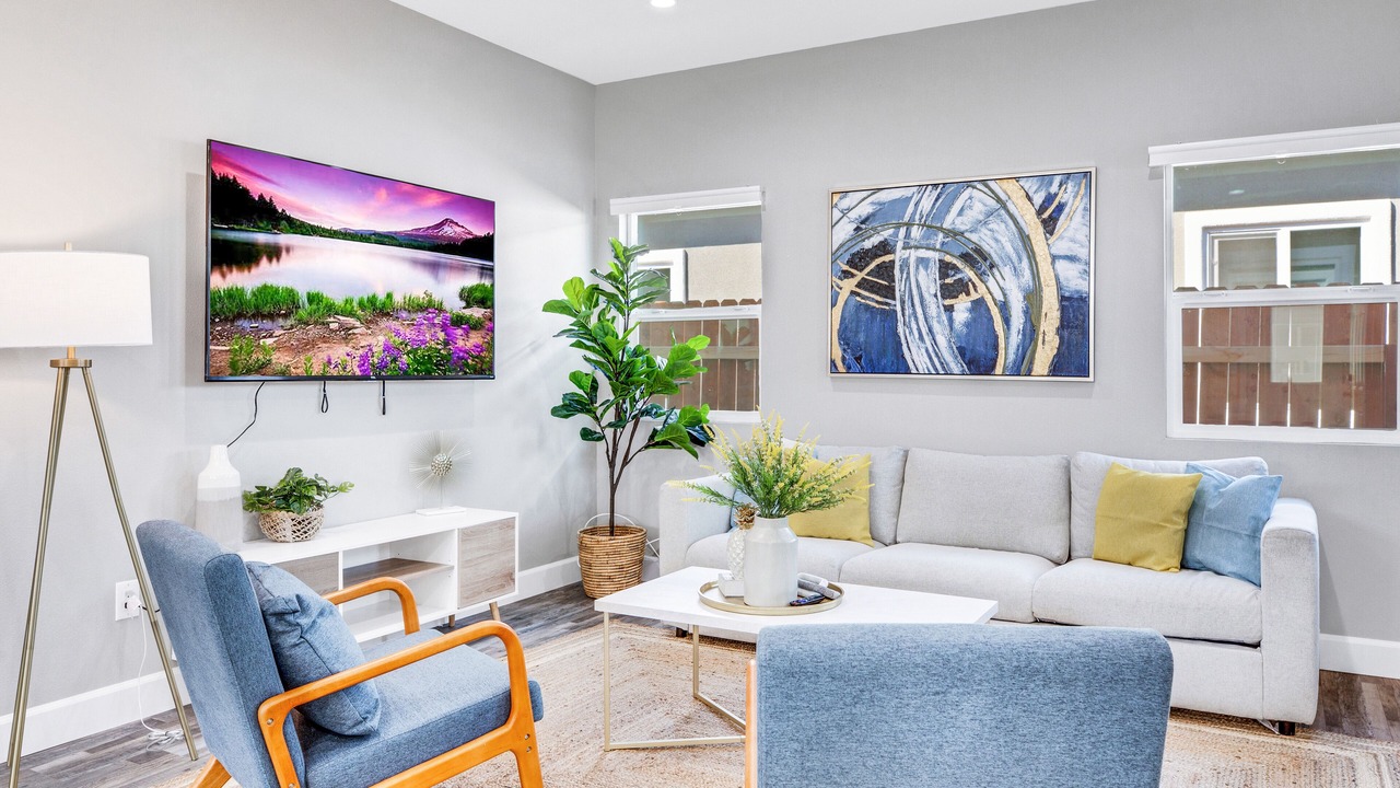 Photo of Bedroom in Santa Fe Springs