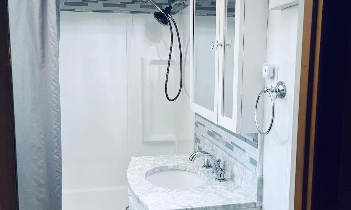 Photo of Bathroom in Wrightwood