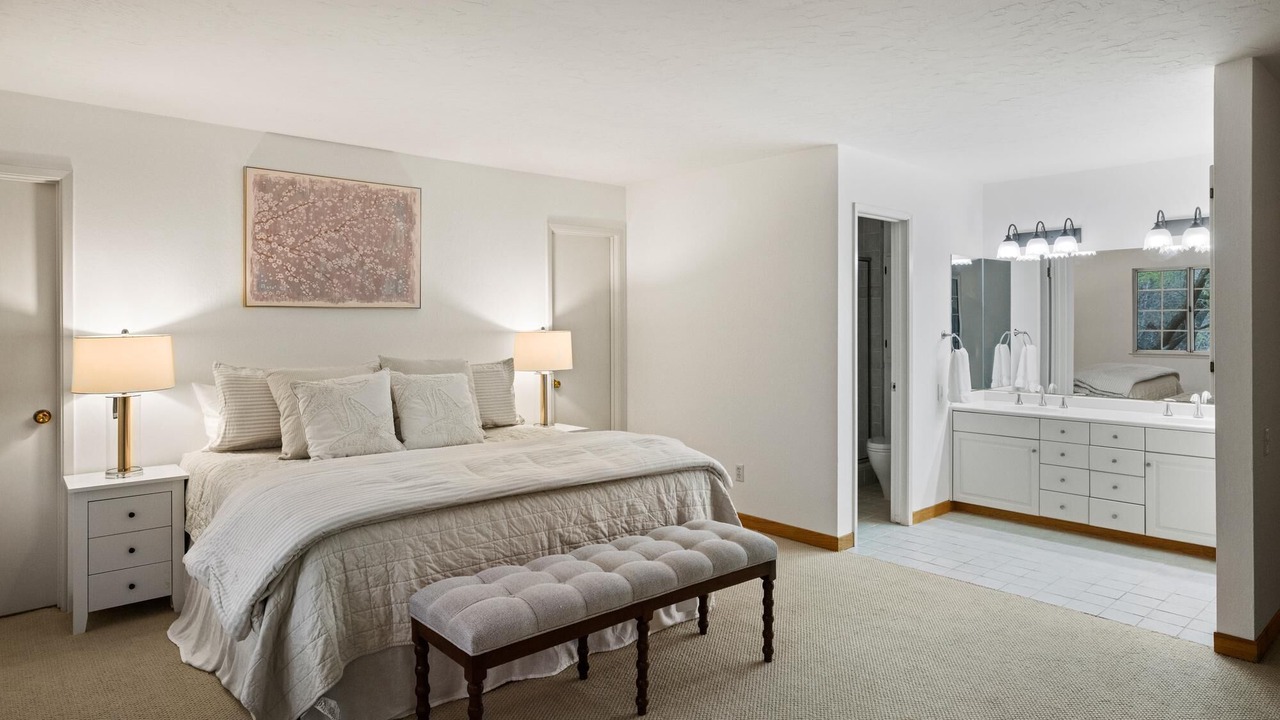 Photo of Bedroom in Carmel Valley