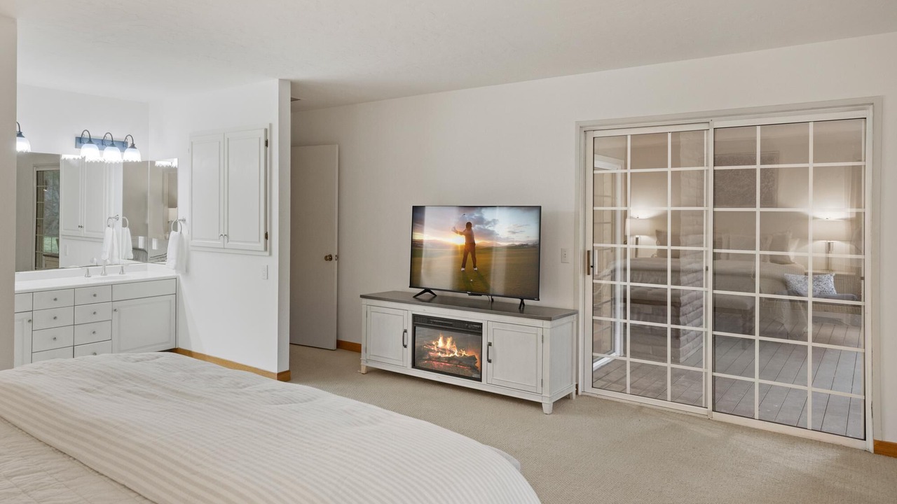 Photo of Bedroom in Carmel Valley