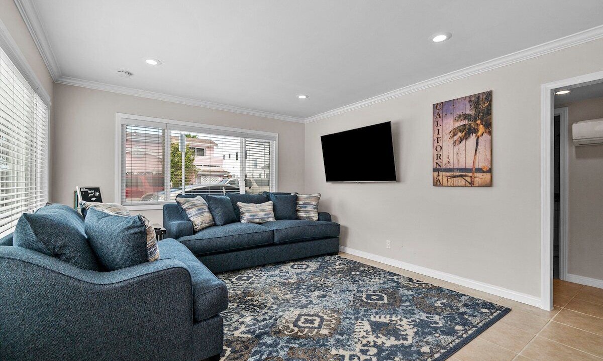 Photo of Livingroom in Newport Beach