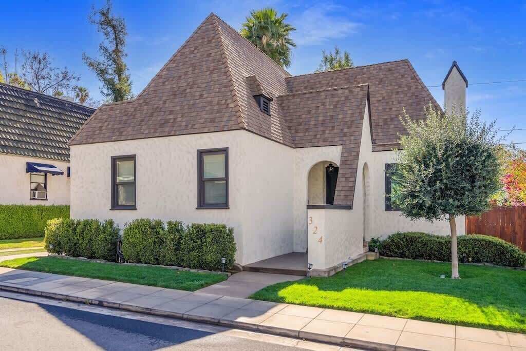 Photo of Others in South Redlands