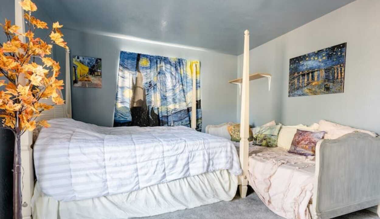 Photo of Bedroom in Frazier Park