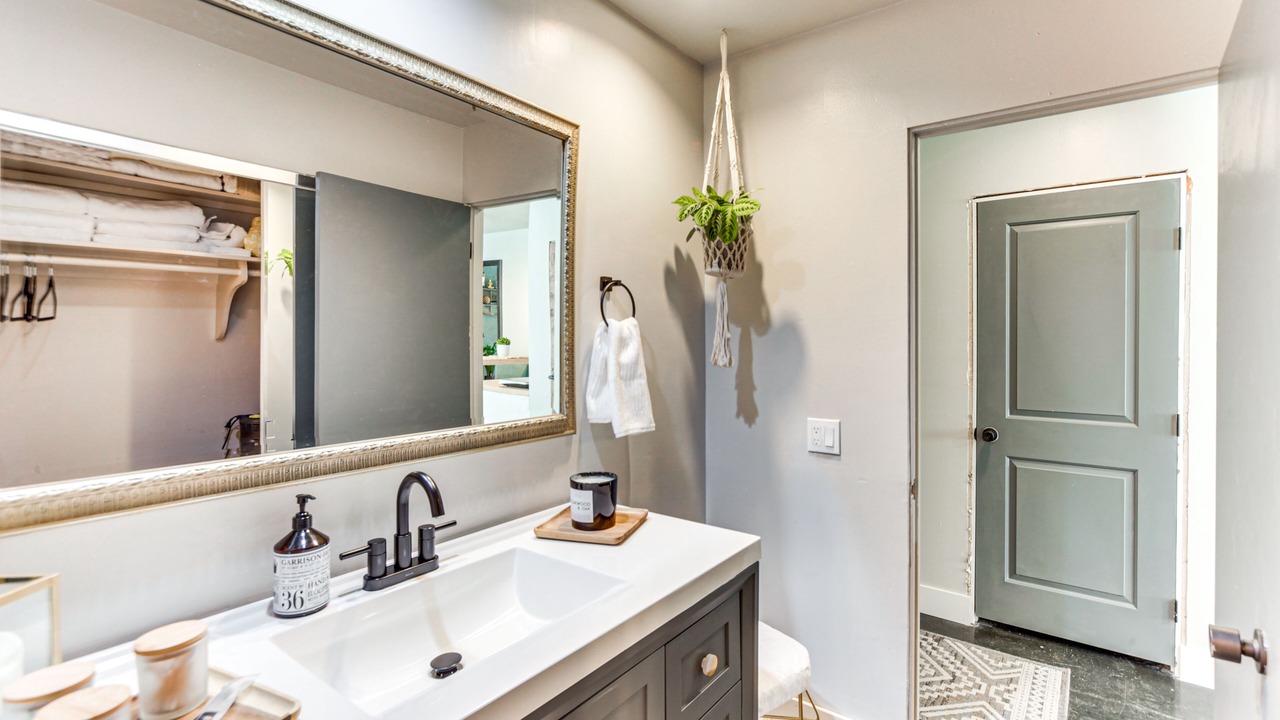 Photo of Bathroom in Indian Wells