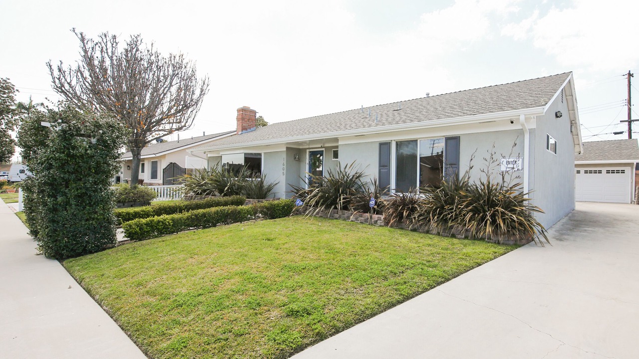 Photo of Outdoor in Hermosa Village