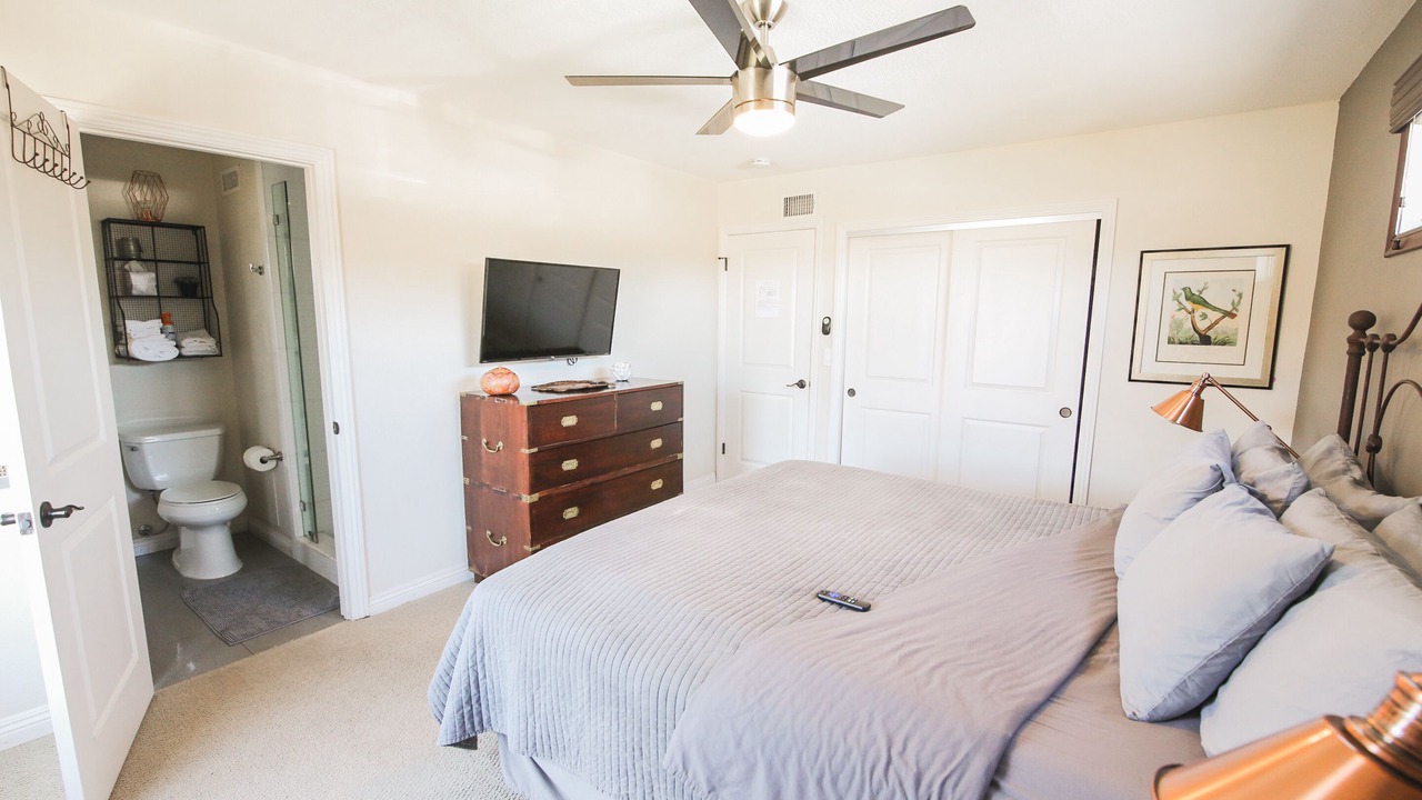 Photo of Bedroom in Hermosa Village