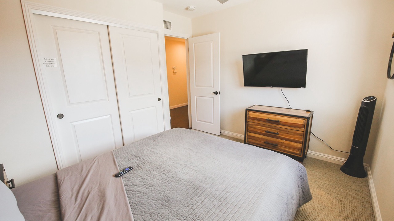 Photo of Bedroom in Hermosa Village