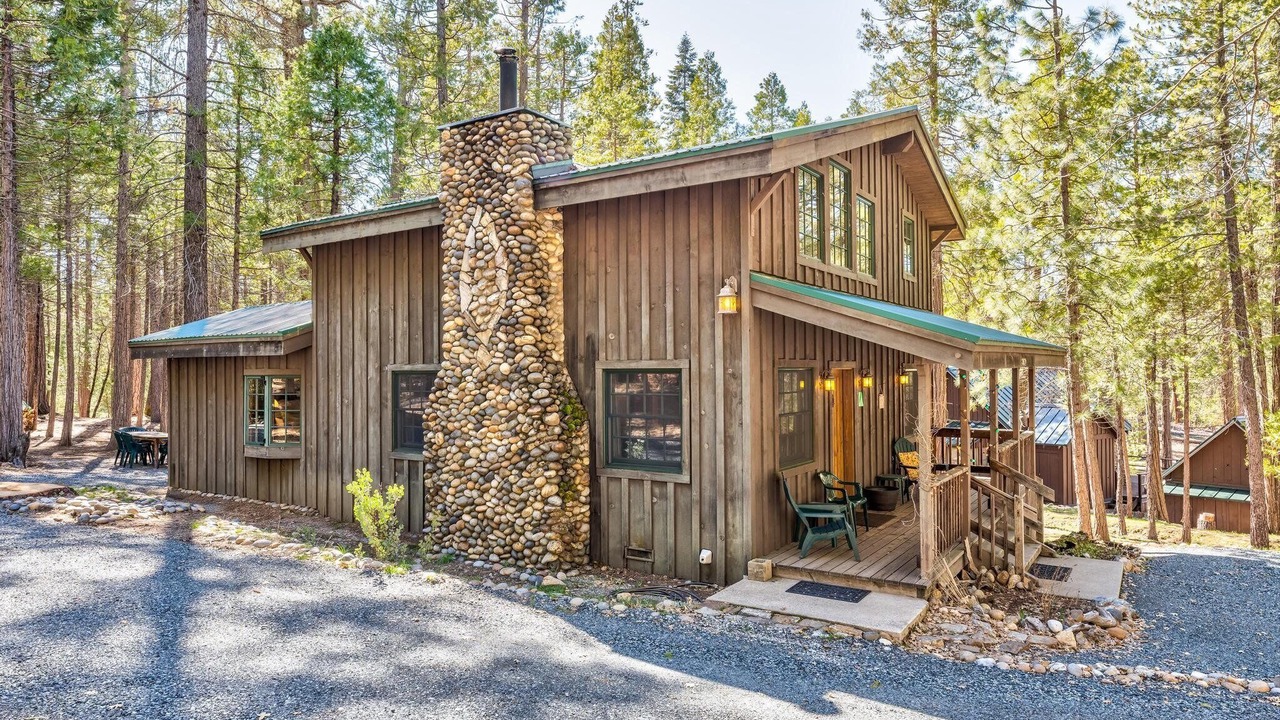 Photo of Others in North Wawona