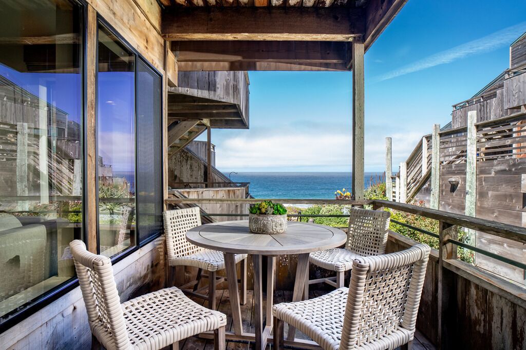 Photo of Others in Monterey