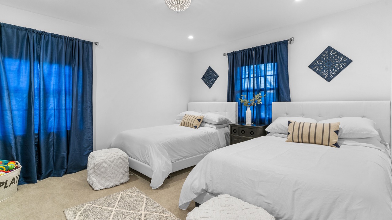 Photo of Bedroom in Bixby Knolls
