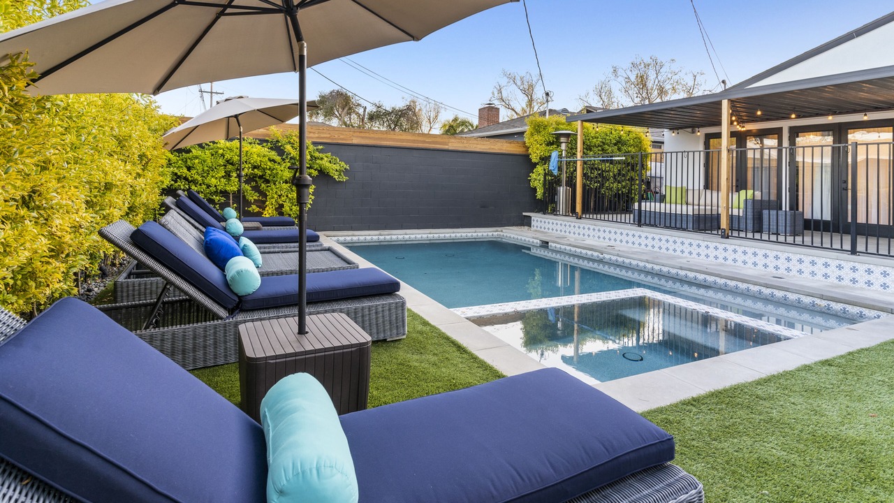 Photo of Outdoor in Bixby Knolls
