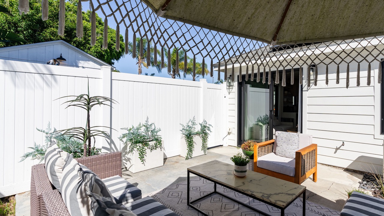 Photo of Patio Balcony in Talmadge