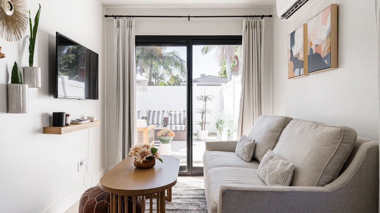 Photo of Livingroom in Talmadge