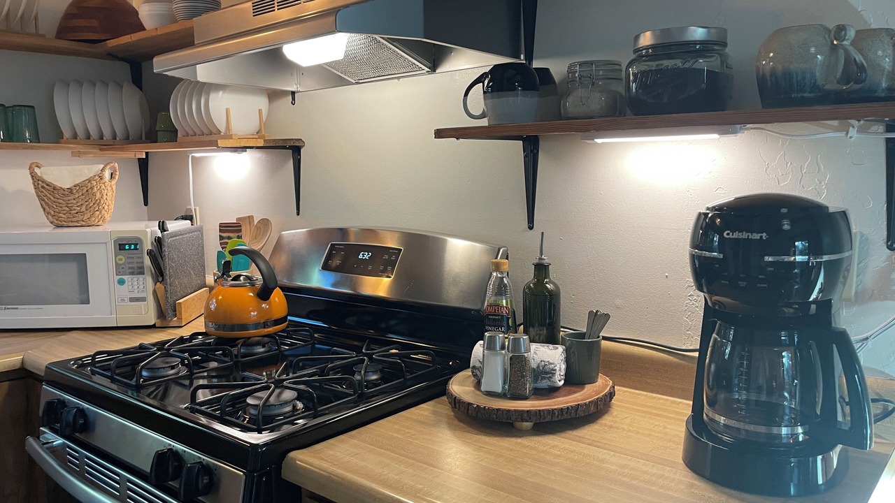 Photo of Kitchen in Cedarpines Park