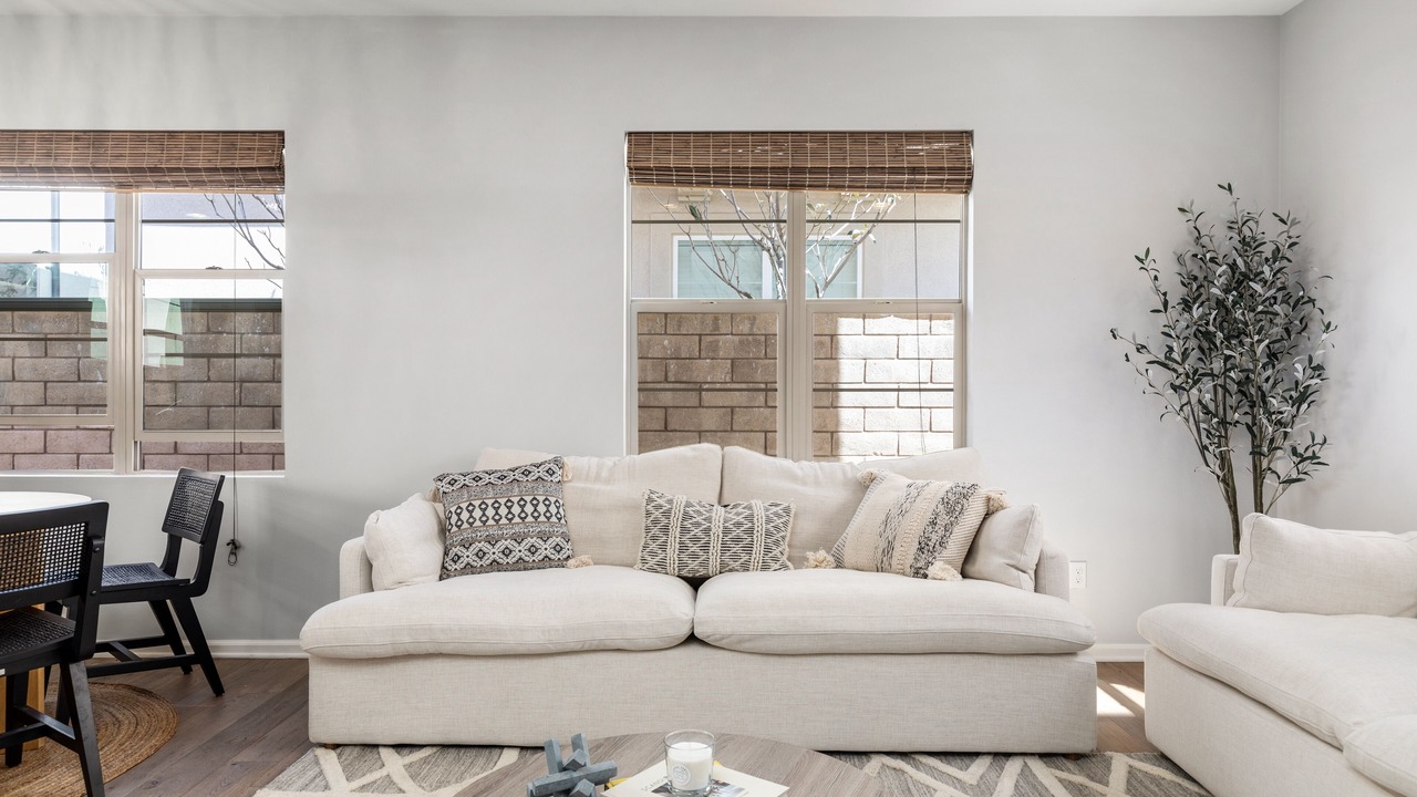 Photo of Livingroom in Santa Clarita