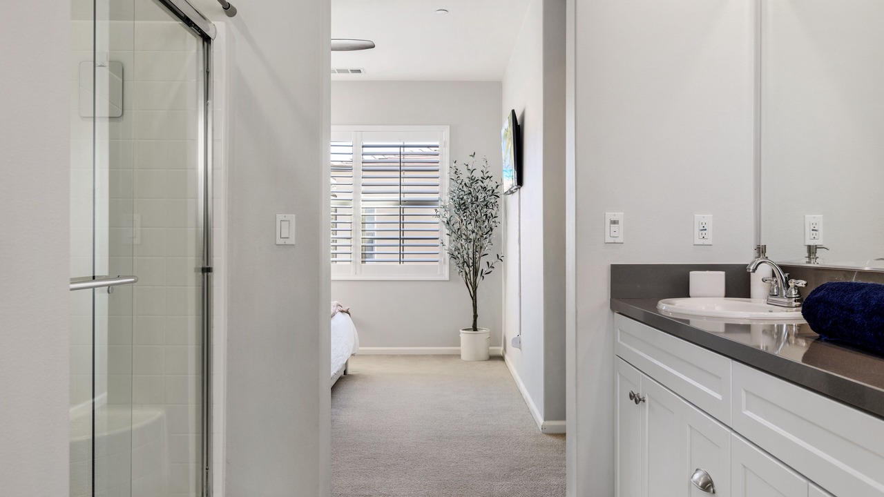 Photo of Bathroom in Santa Clarita