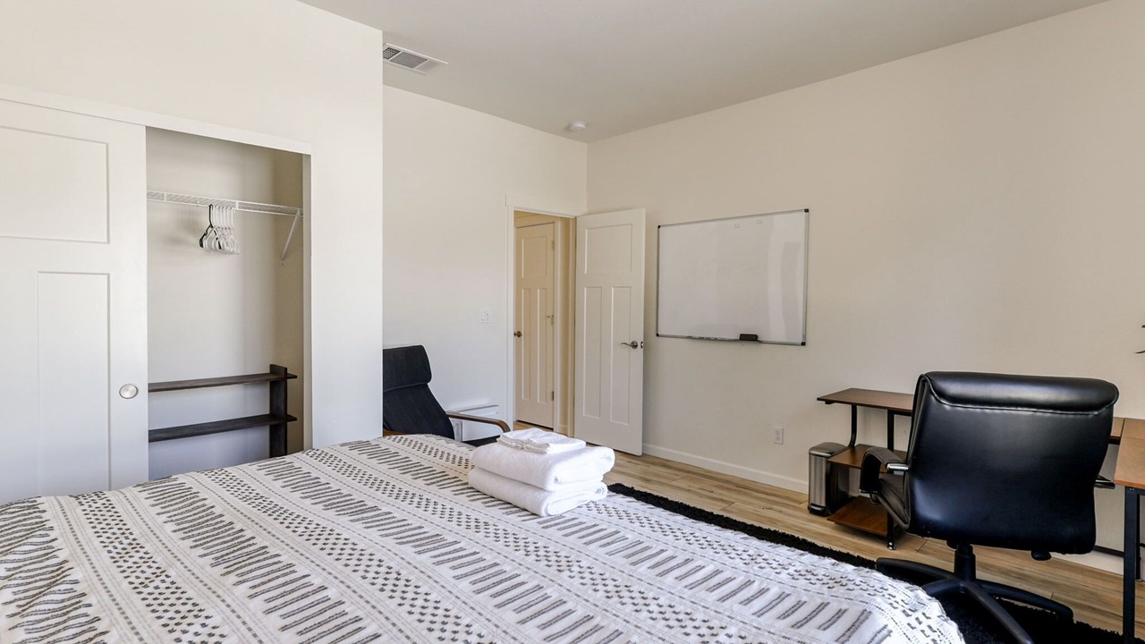 Photo of Bedroom in Redding