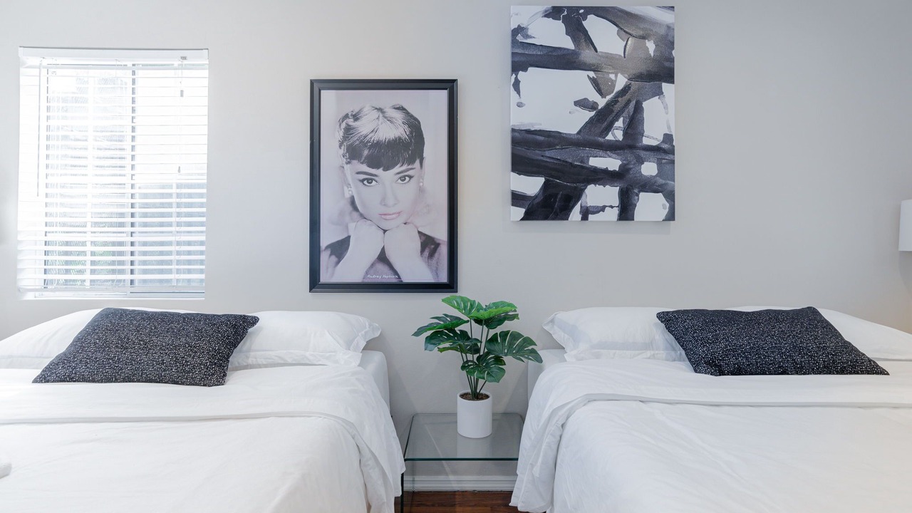 Photo of Bedroom in Studio City