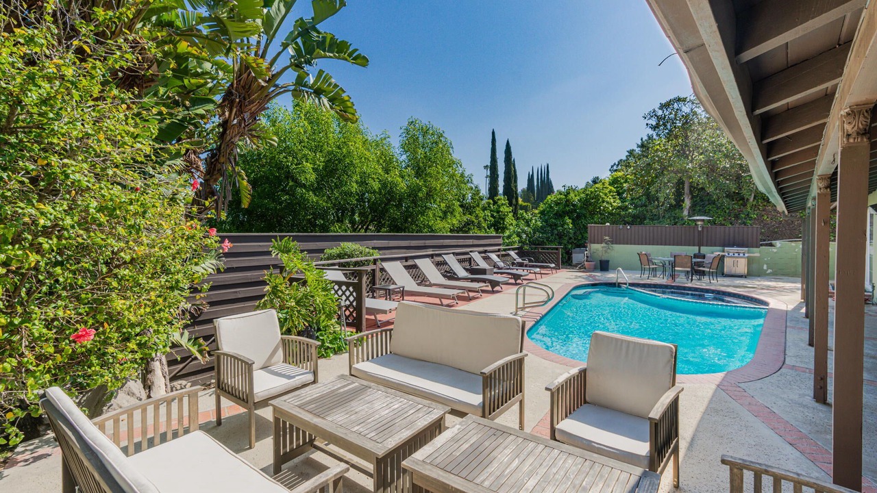 Photo of Outdoor in Studio City