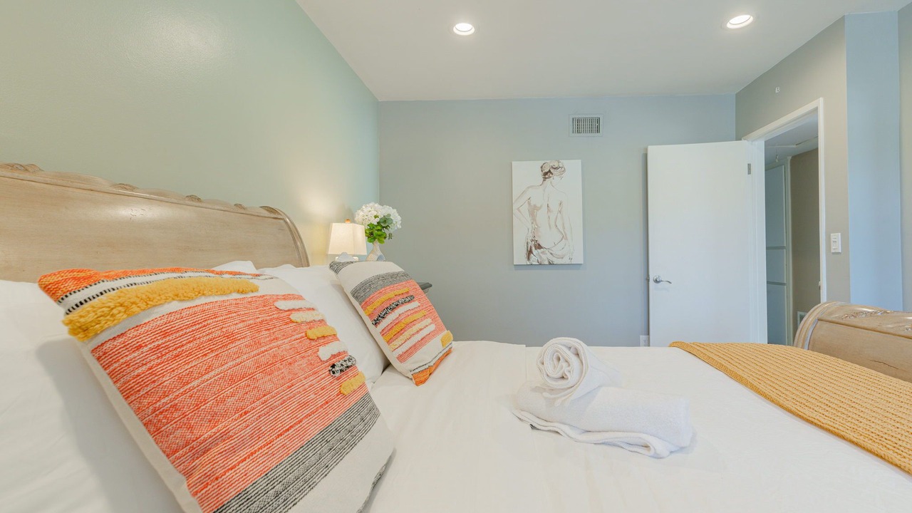 Photo of Bedroom in Studio City