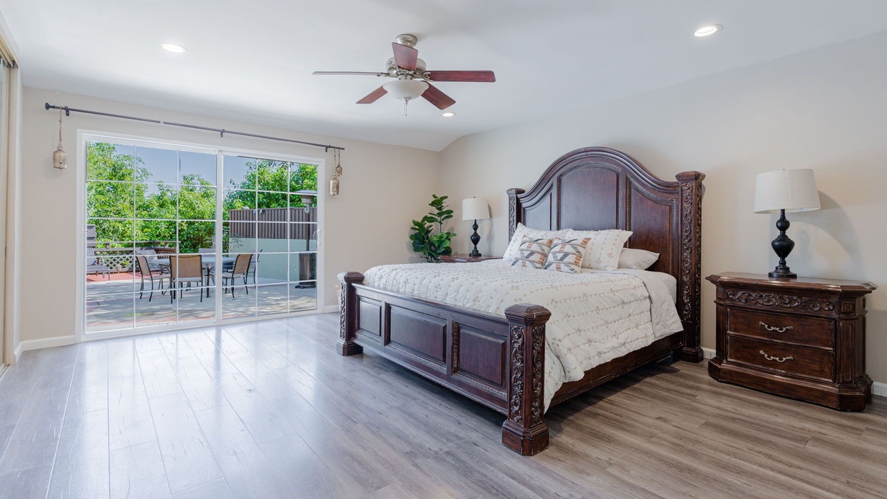 Photo of Bedroom in Studio City