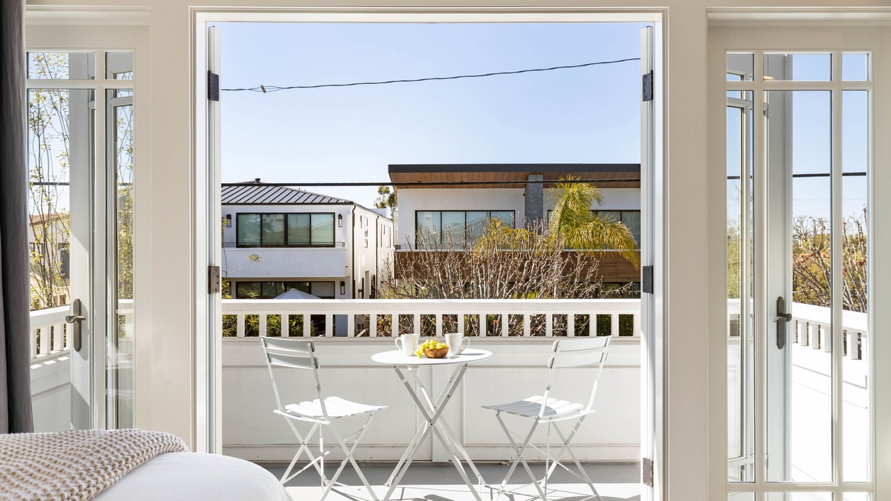 Photo of Patio Balcony in East Side Costa Mesa