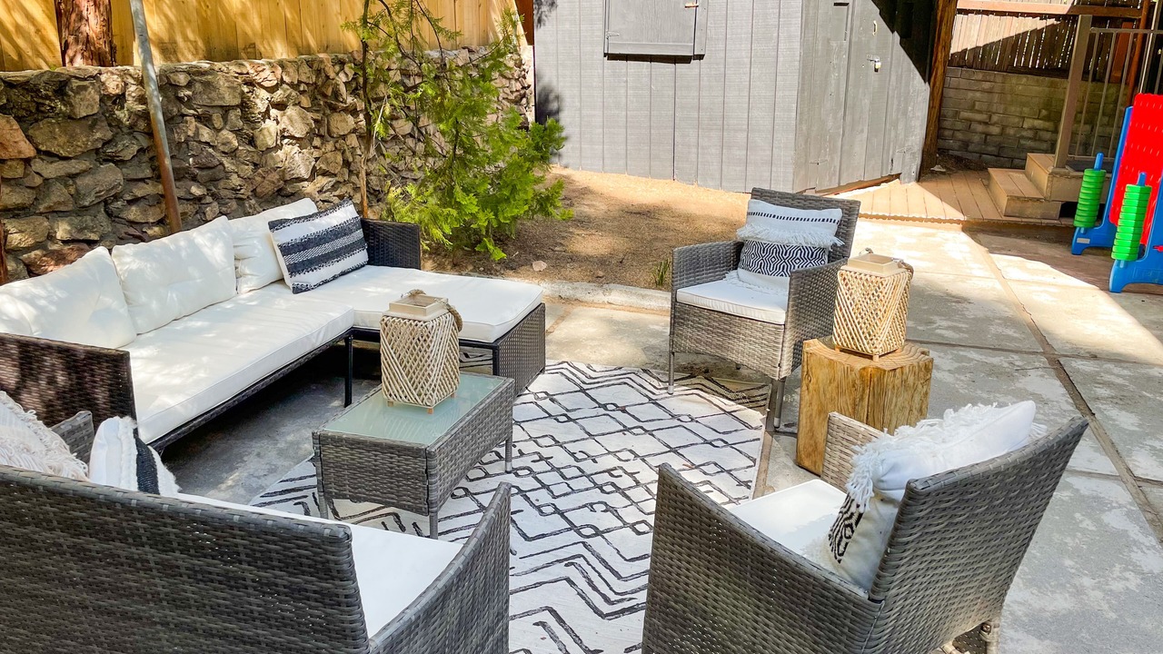 Photo of Patio Balcony in Cedar Glen