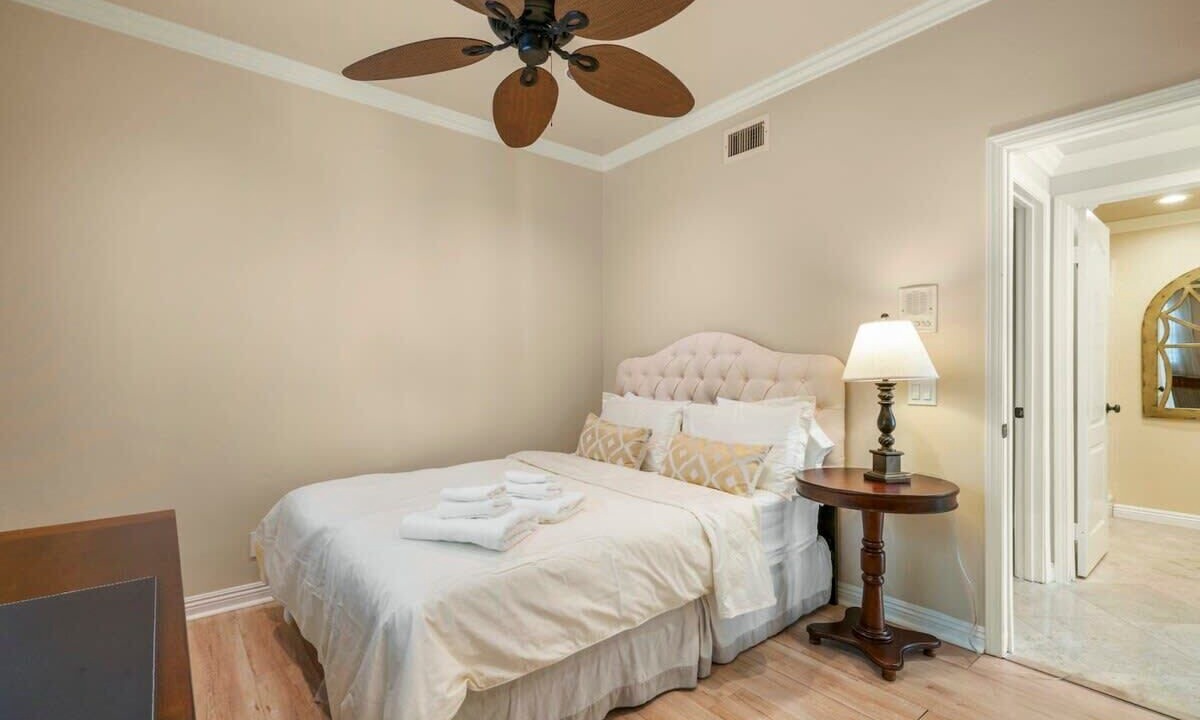 Photo of Bedroom in Rowland Heights