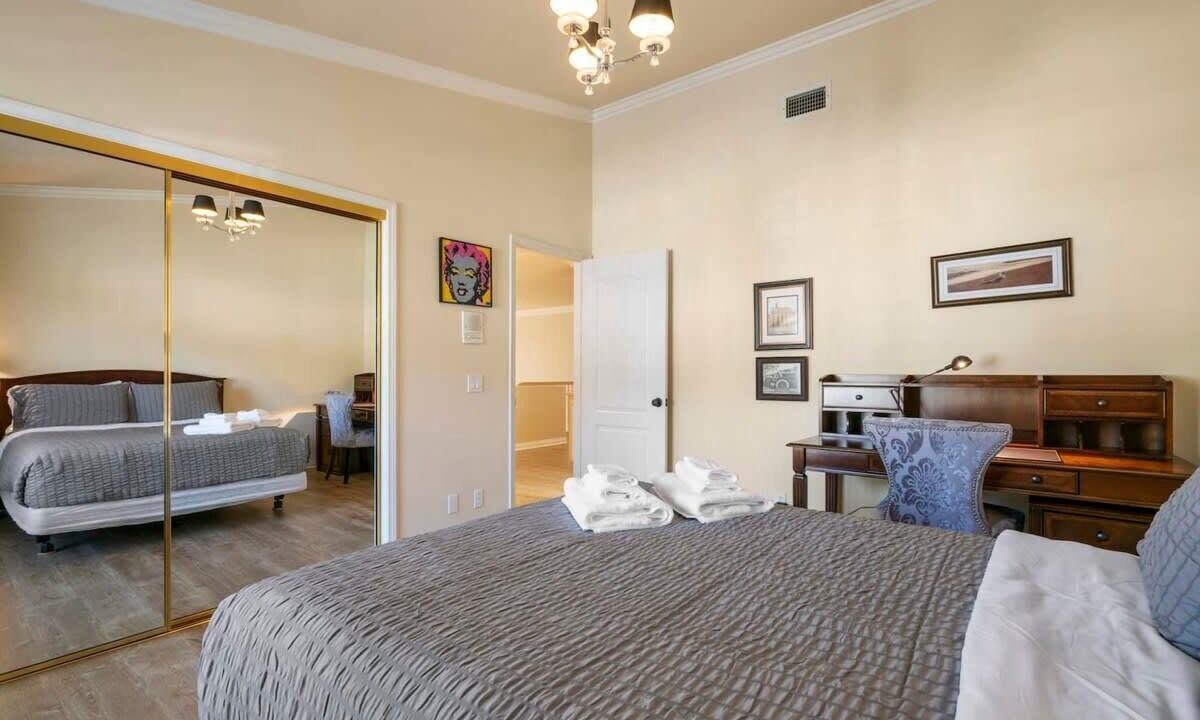 Photo of Bedroom in Rowland Heights