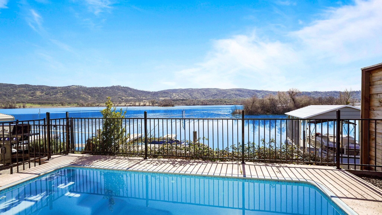 Photo of Outdoor in Clear Lake