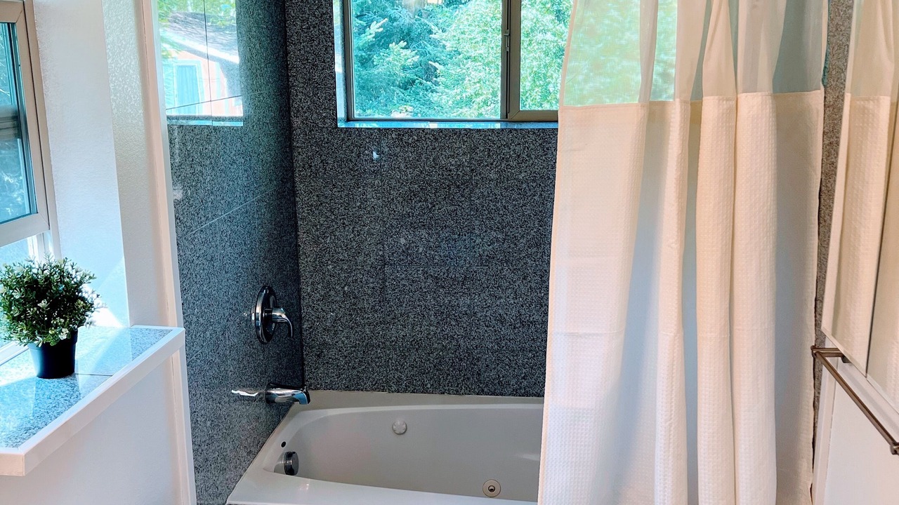 Photo of Bathroom in Shelter Cove
