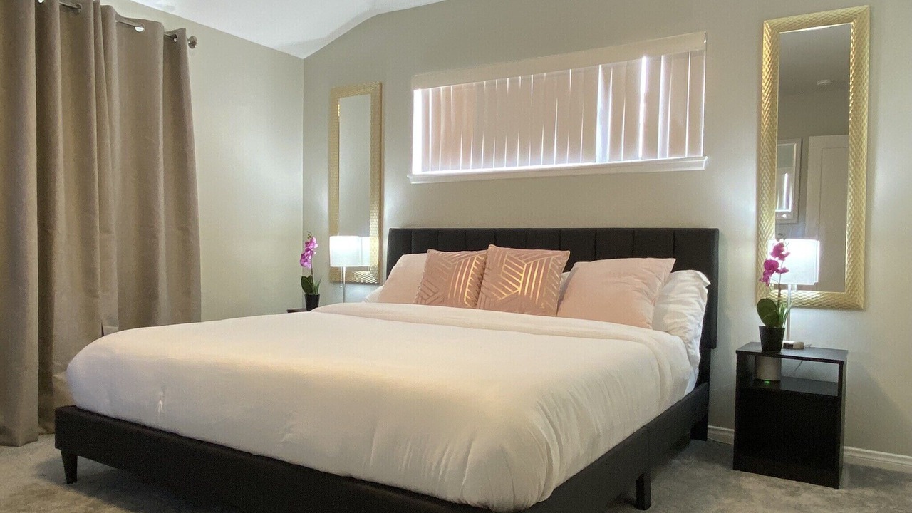 Photo of Bedroom in Fullerton
