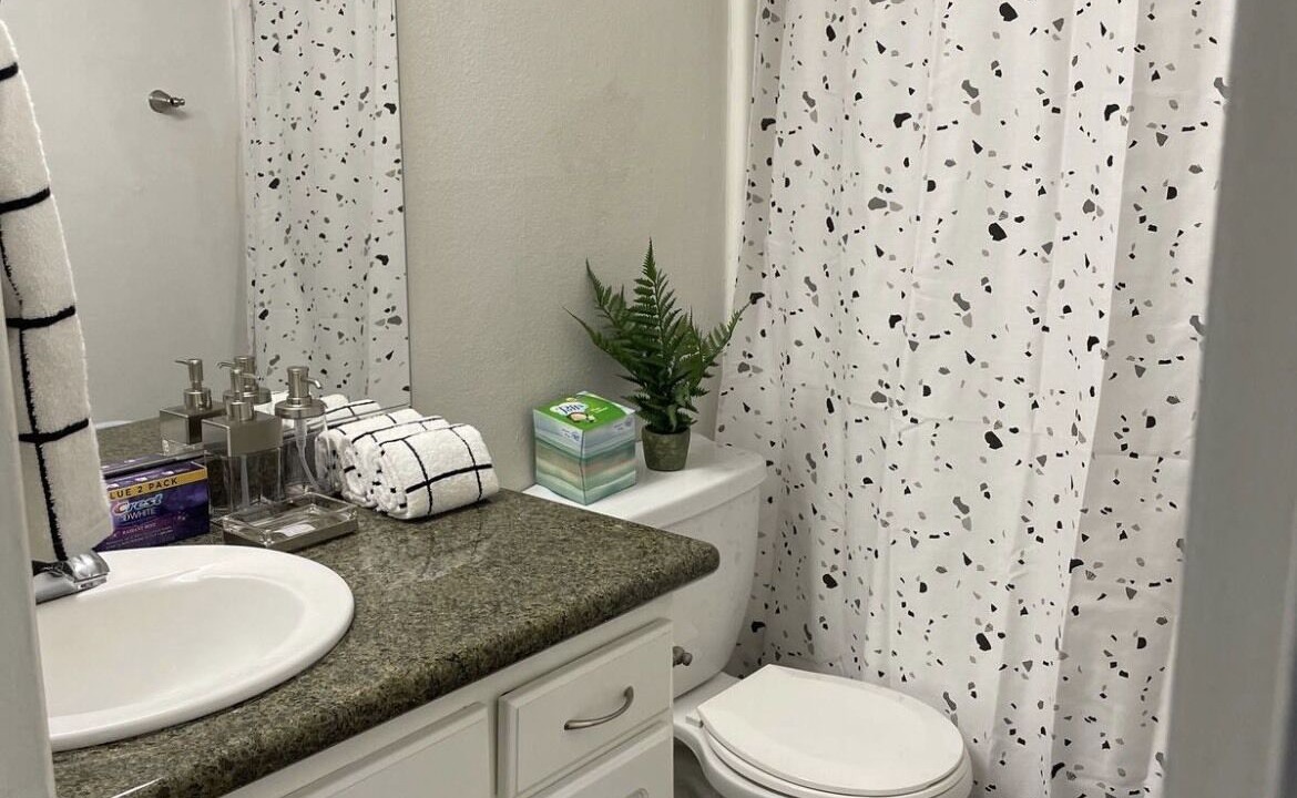 Photo of Bathroom in Rampart Village
