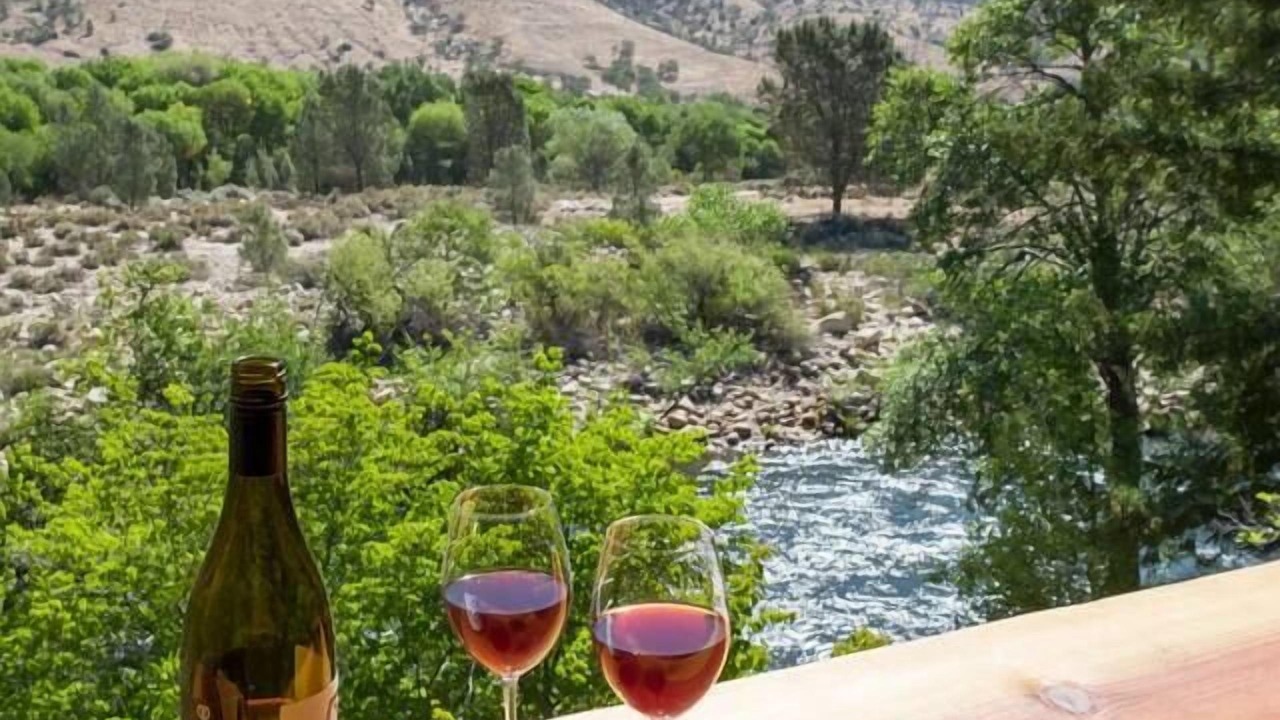 Photo of Patio Balcony in Kernville