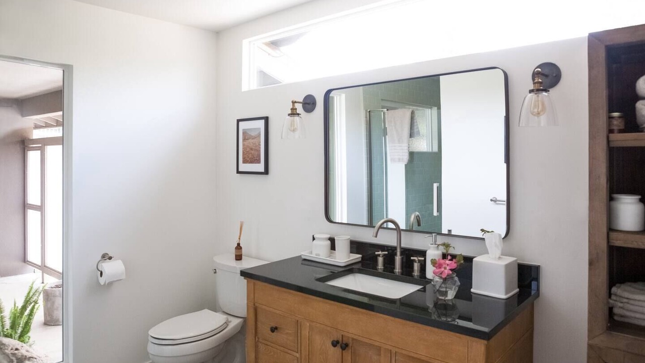 Photo of Bathroom in Kernville