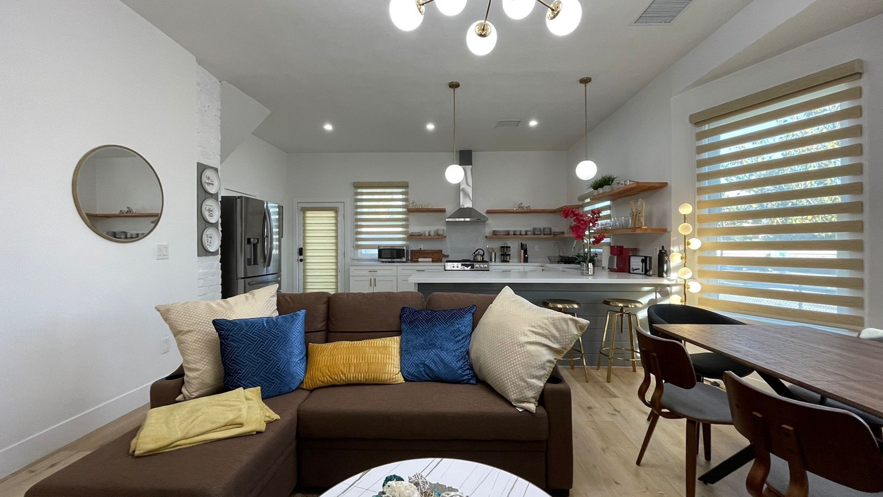 Photo of Livingroom in Pasadena