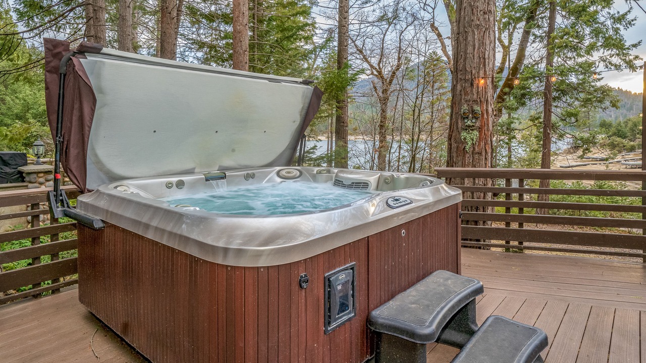 Photo of Outdoor in Bass Lake