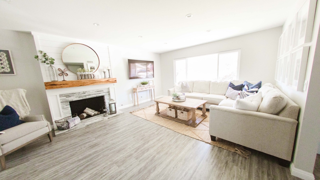 Photo of Livingroom in Anaheim Hills