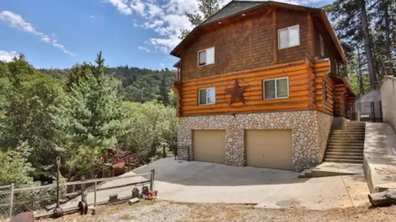 Photo of Others in Crestline