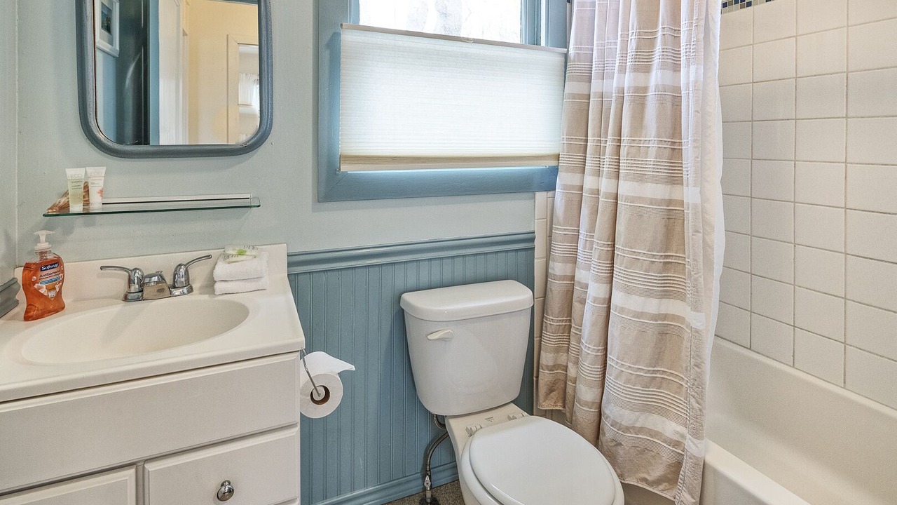 Photo of Bathroom in Arcata