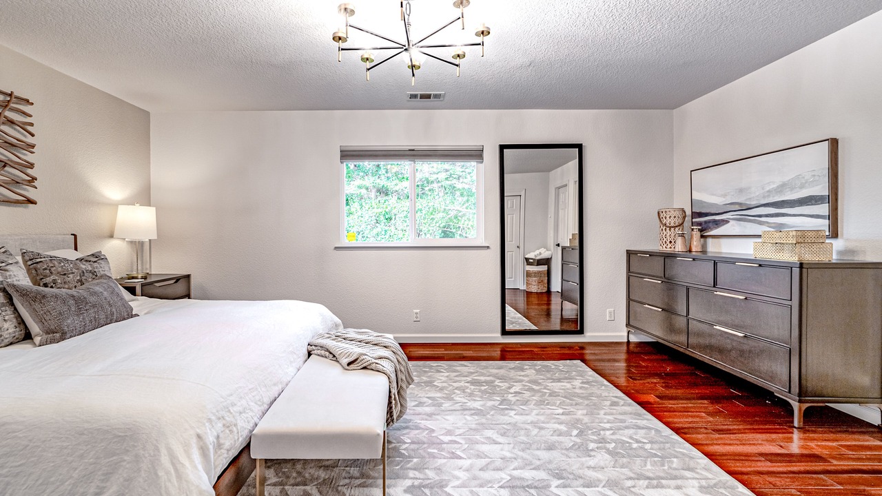 Photo of Bedroom in McKinleyville