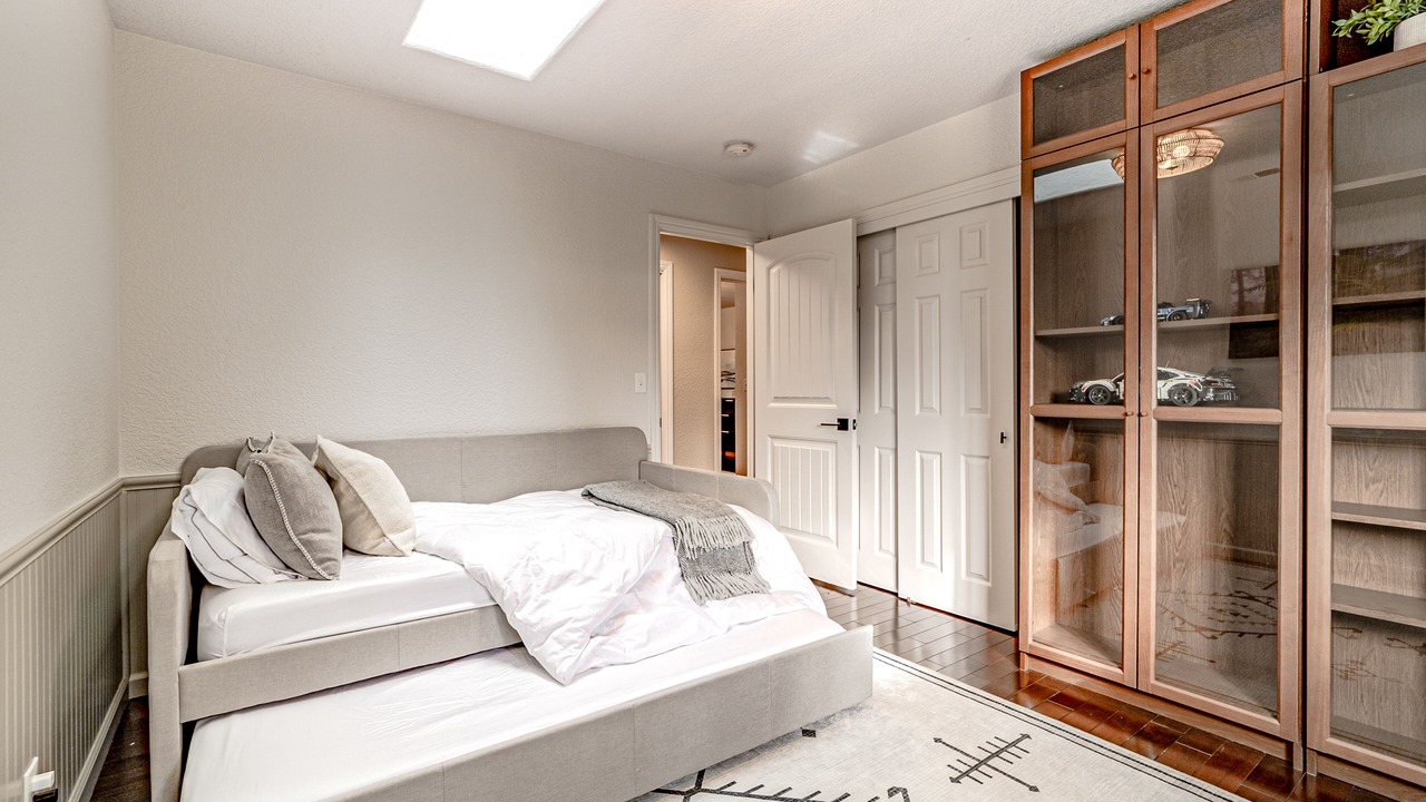 Photo of Bedroom in McKinleyville